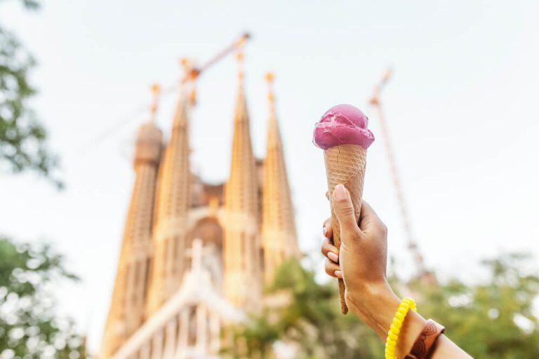 סגרדה פמיליה (Sagrada Família)